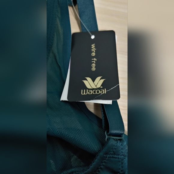 Wacoal Elevated Allure Wirefree Bra 34D NWT - Picture 6 of 9